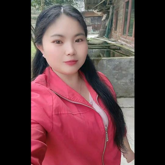 做钢筋的女人