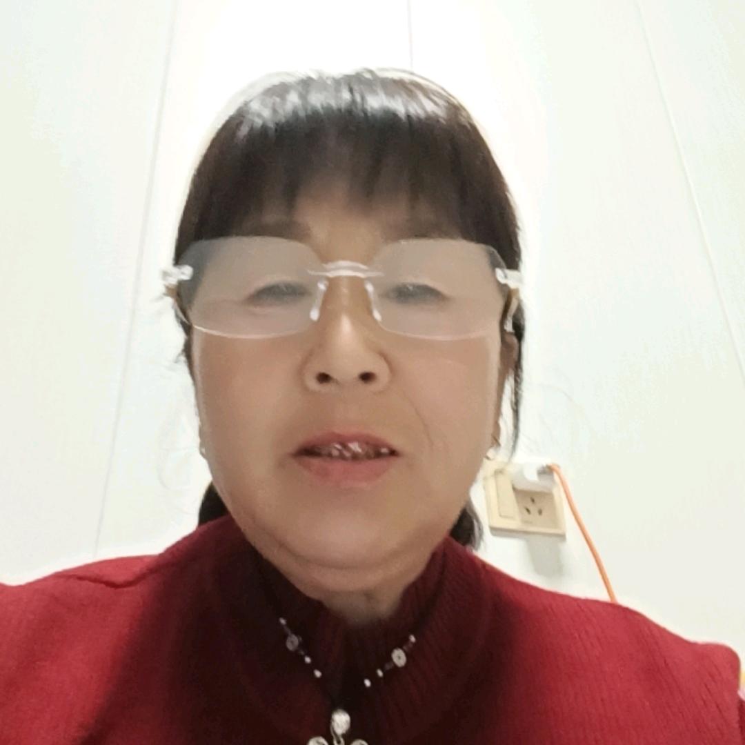 鲍颜竹