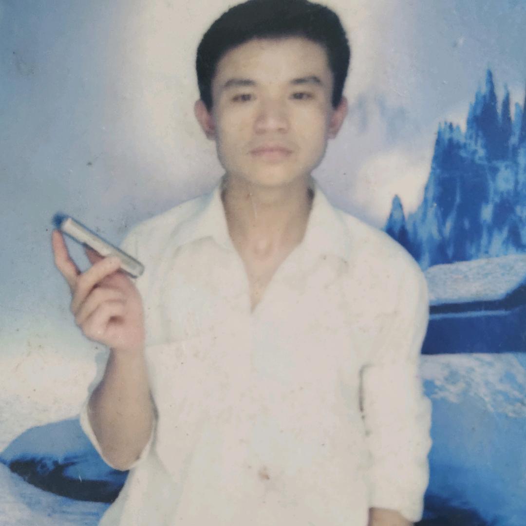 ꧁༺菲儿朝༻꧂