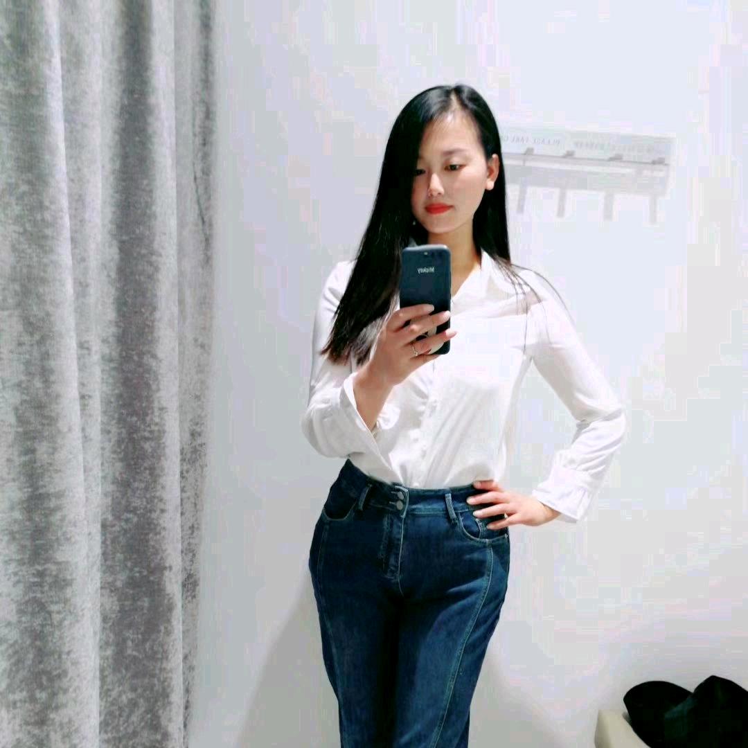 .静静.