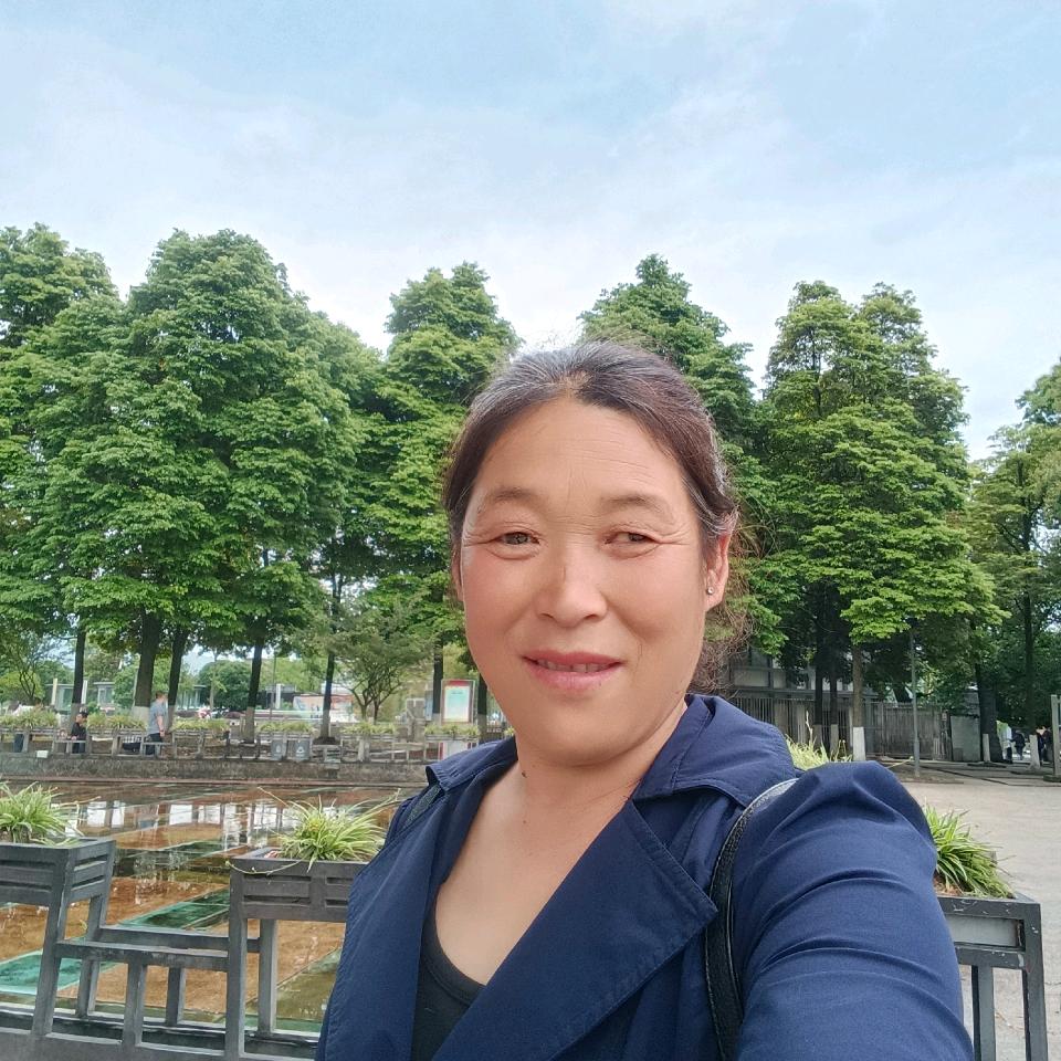 银雪阿珍爱唱歌