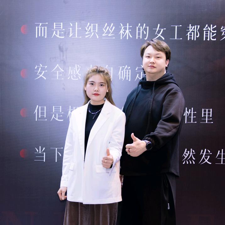 亳州烫发阿康