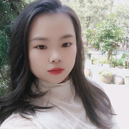 娜娜小妞