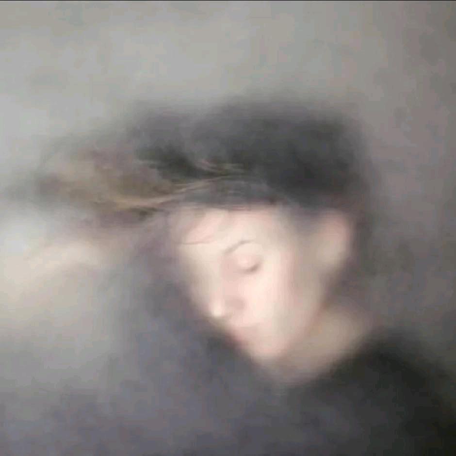 阿若.