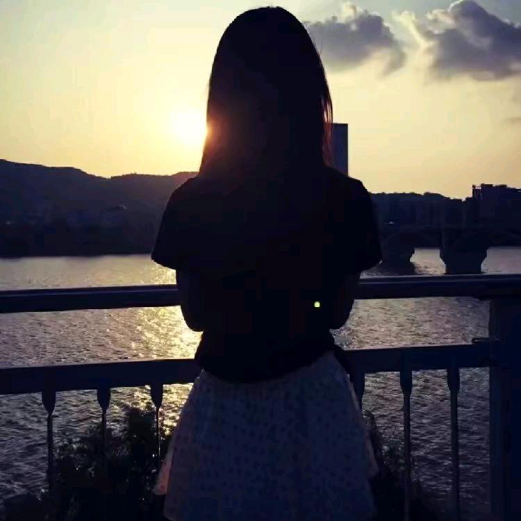 深知你是梦@