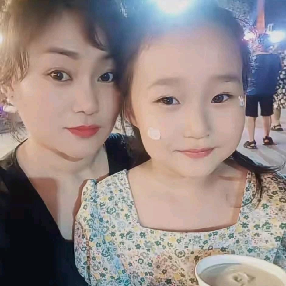 胖丽～茶酒轩+拓步森诚招代理～逢兵必赞