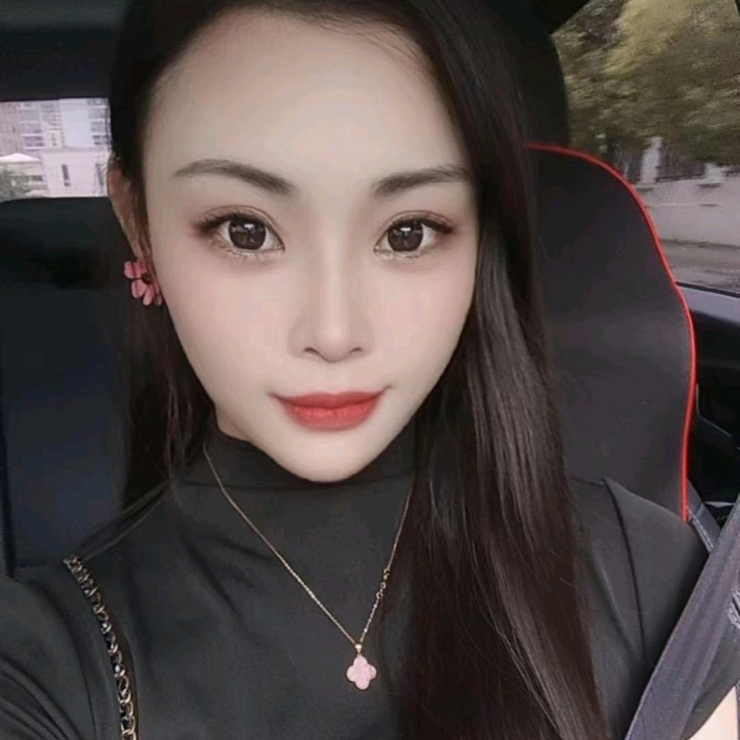 赣州大白女装