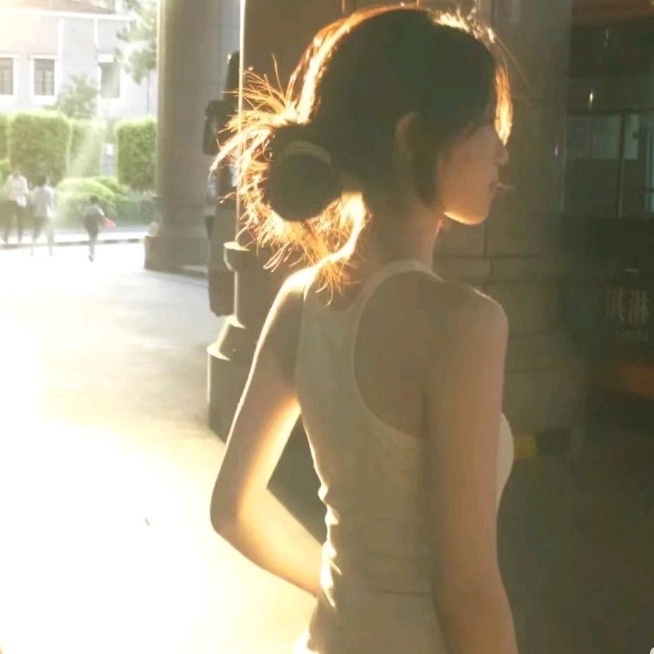 栀栀仔