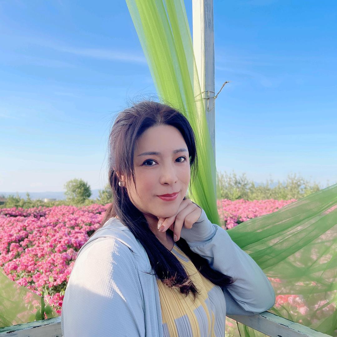 木子李💃