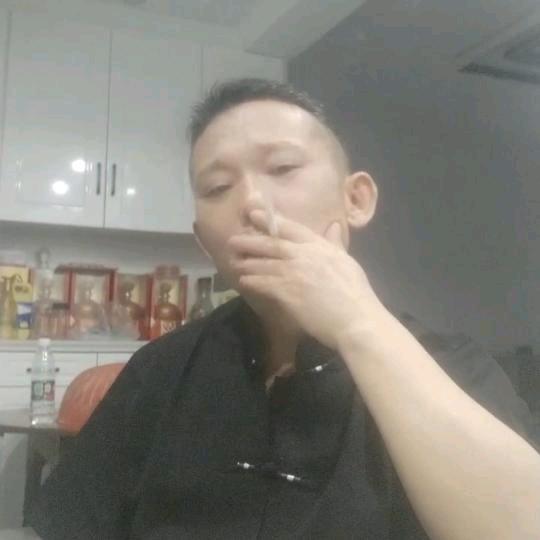 博.爱