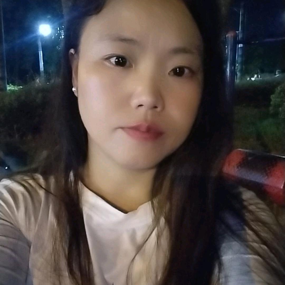 歪歪，《有故事的人》