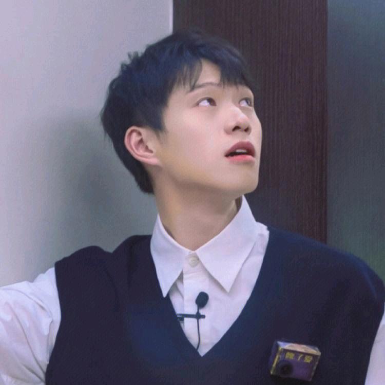 一直在你身边守候