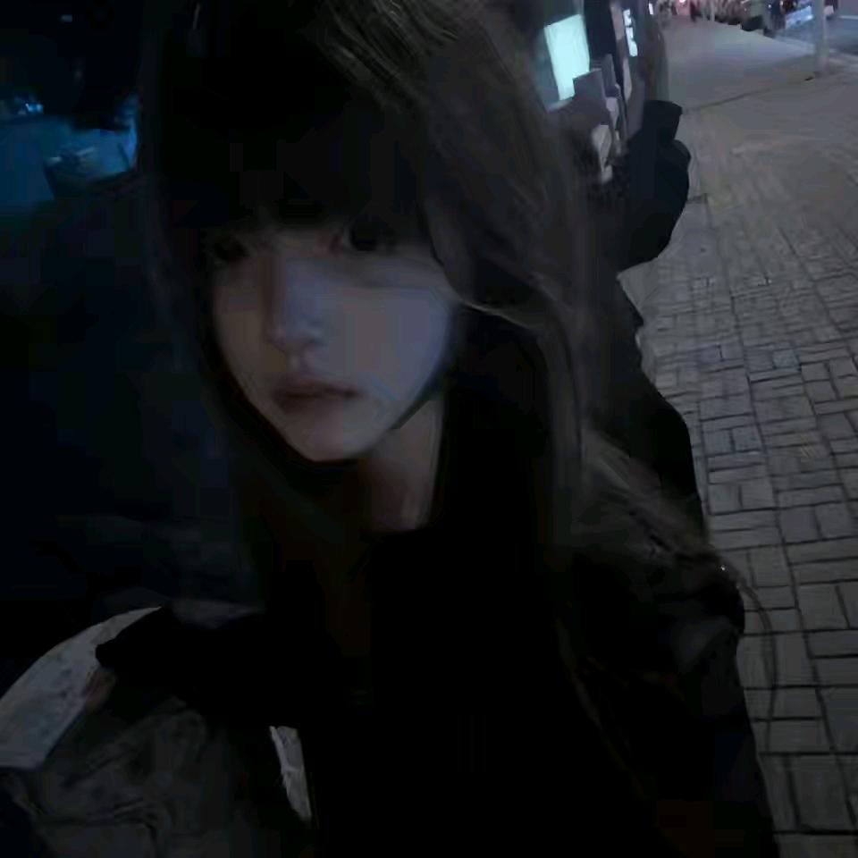 布潼意.