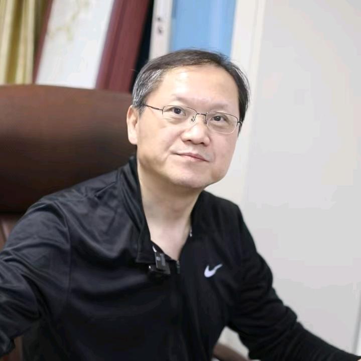 甲状腺专家哈广涛