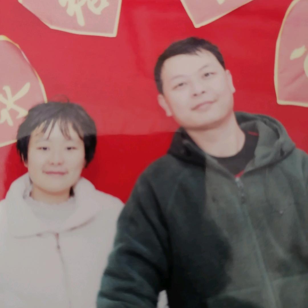 杨银银