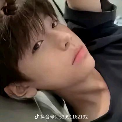 D，B🐰杰