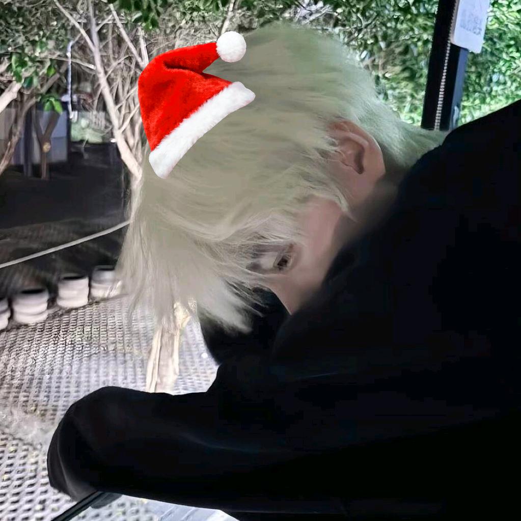 周八見.