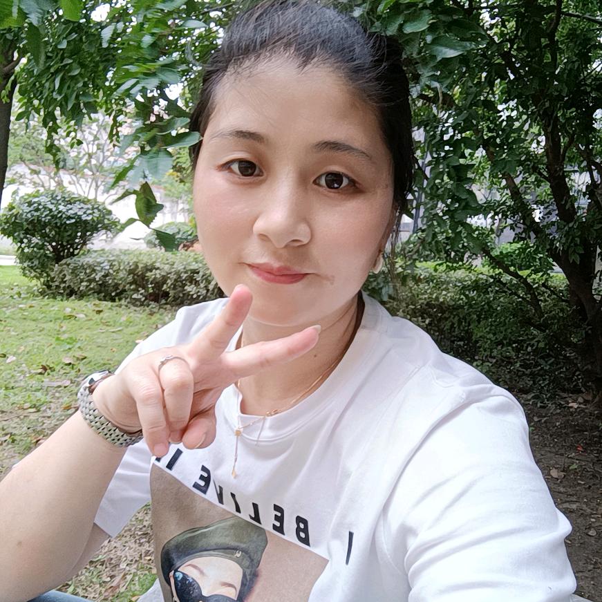 黄甲汪河《小小》