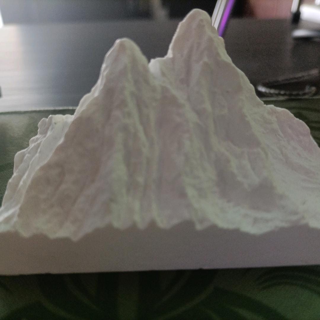 重庆市锐创鑫沄网络科技有限公司