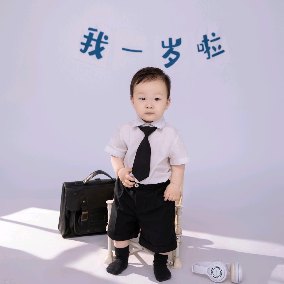 🌸薇薇吖（带娃记）