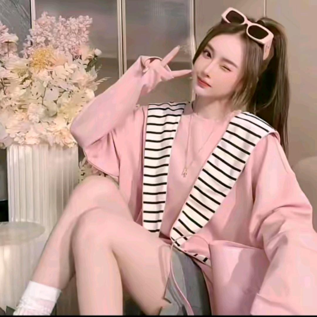 杨依姗精致穿搭