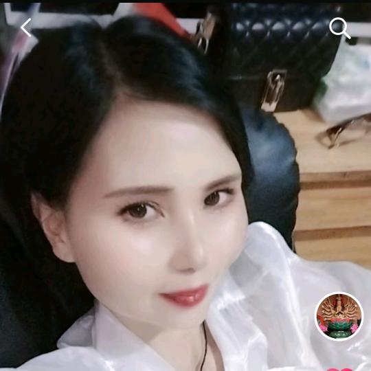 红旗街怡家墙纸