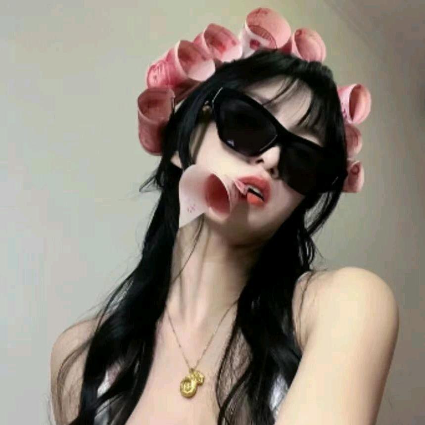 i财小啾啾💫