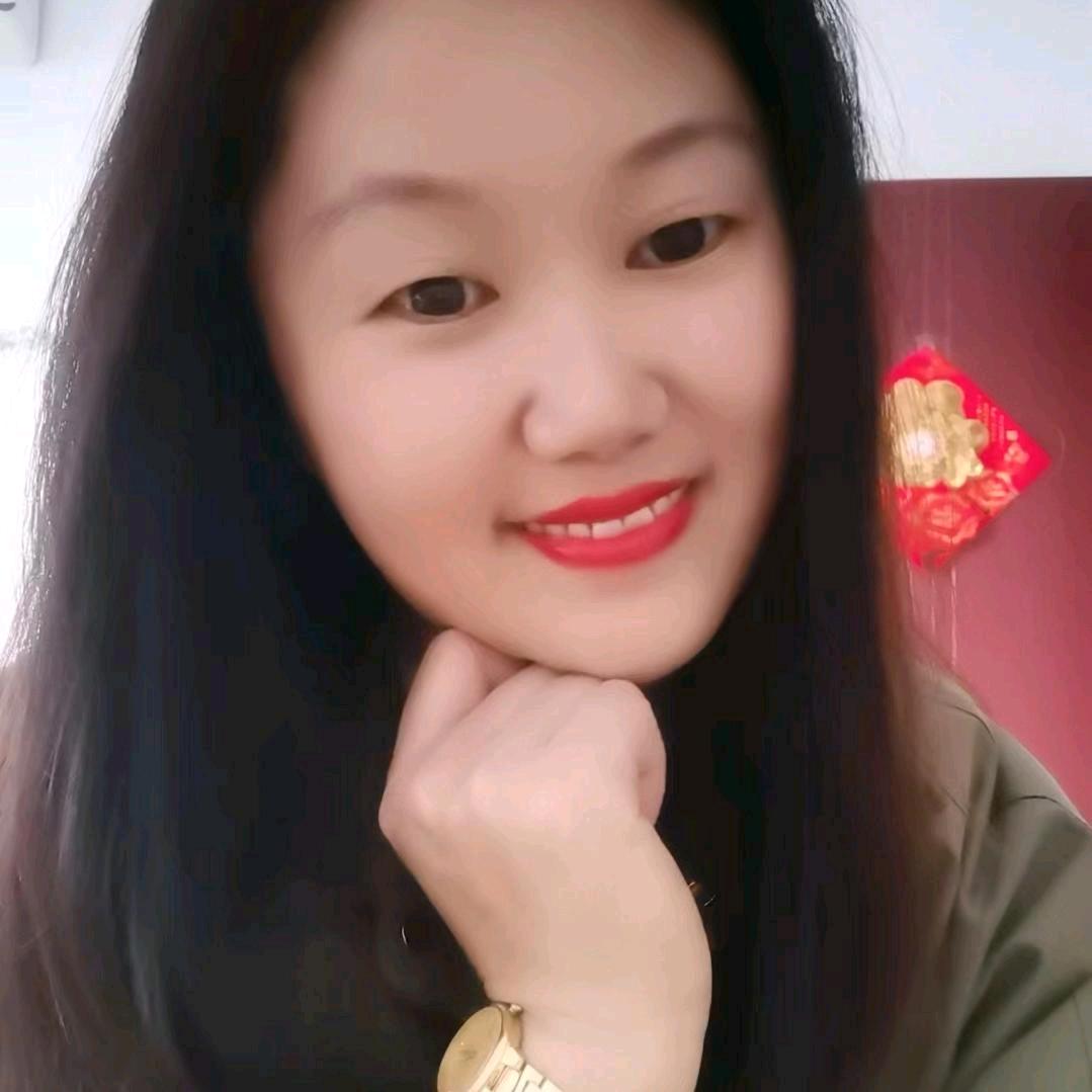 幸福微笑。🍒🍒