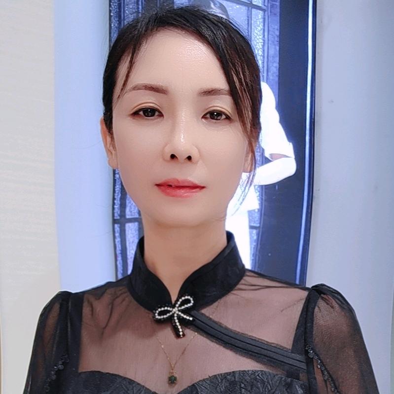 库尔勒保时霓女装店