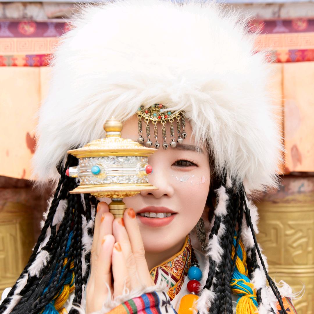 娜娜@