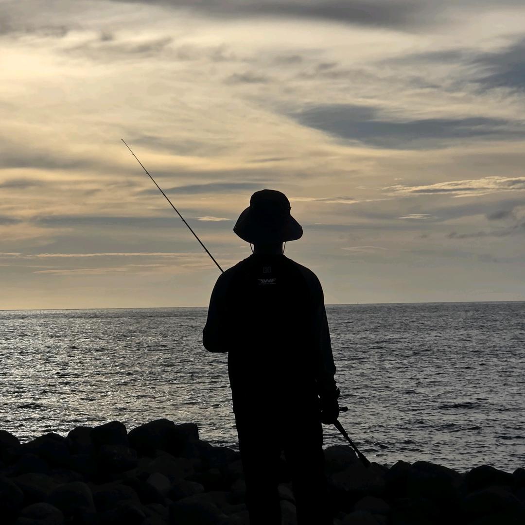 彩虹小黑马（路亚野钓🎣）