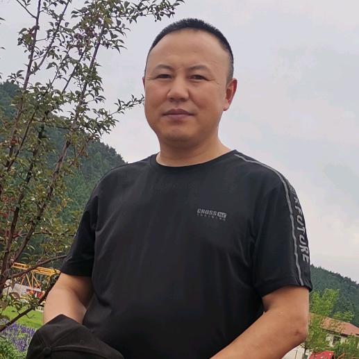 在长春开家政的关晓晓