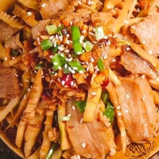辉辉美食