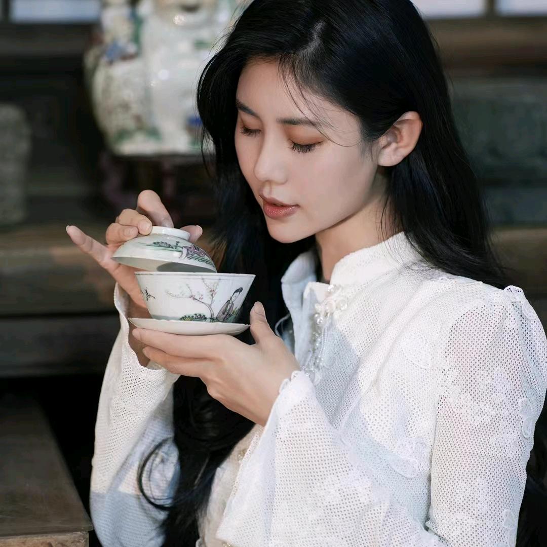 草莓姐姐
