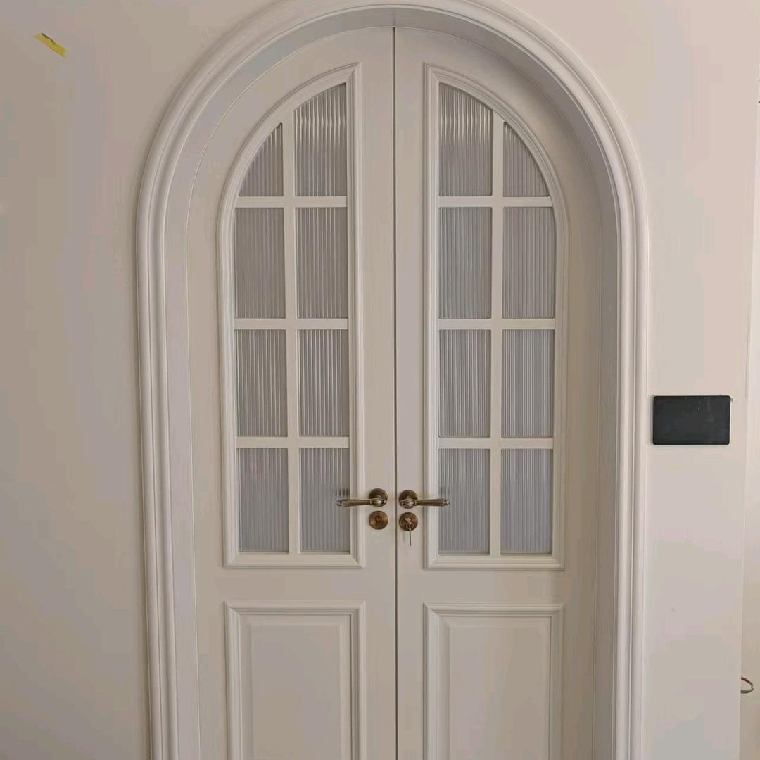 九州商城二期东北角欧派木门