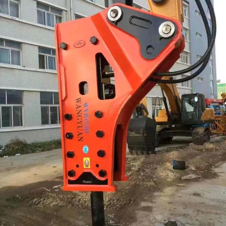 重庆破碎锤维修保养服务