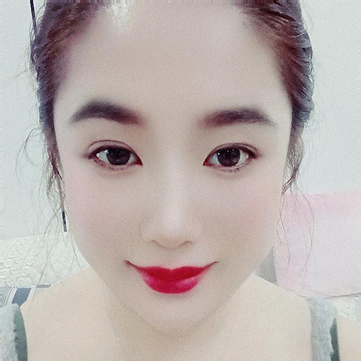 王哈哈💕