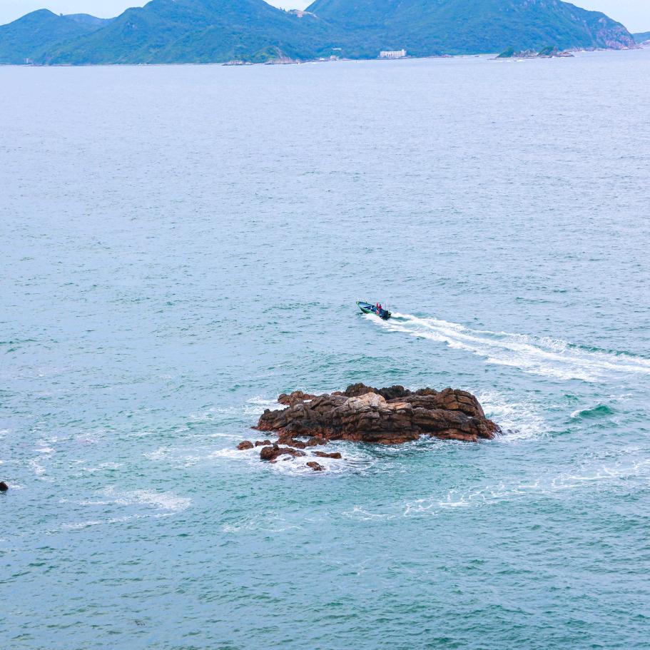 💞ঞ᭄一口蛋黄酥ഒᩚ࿐，