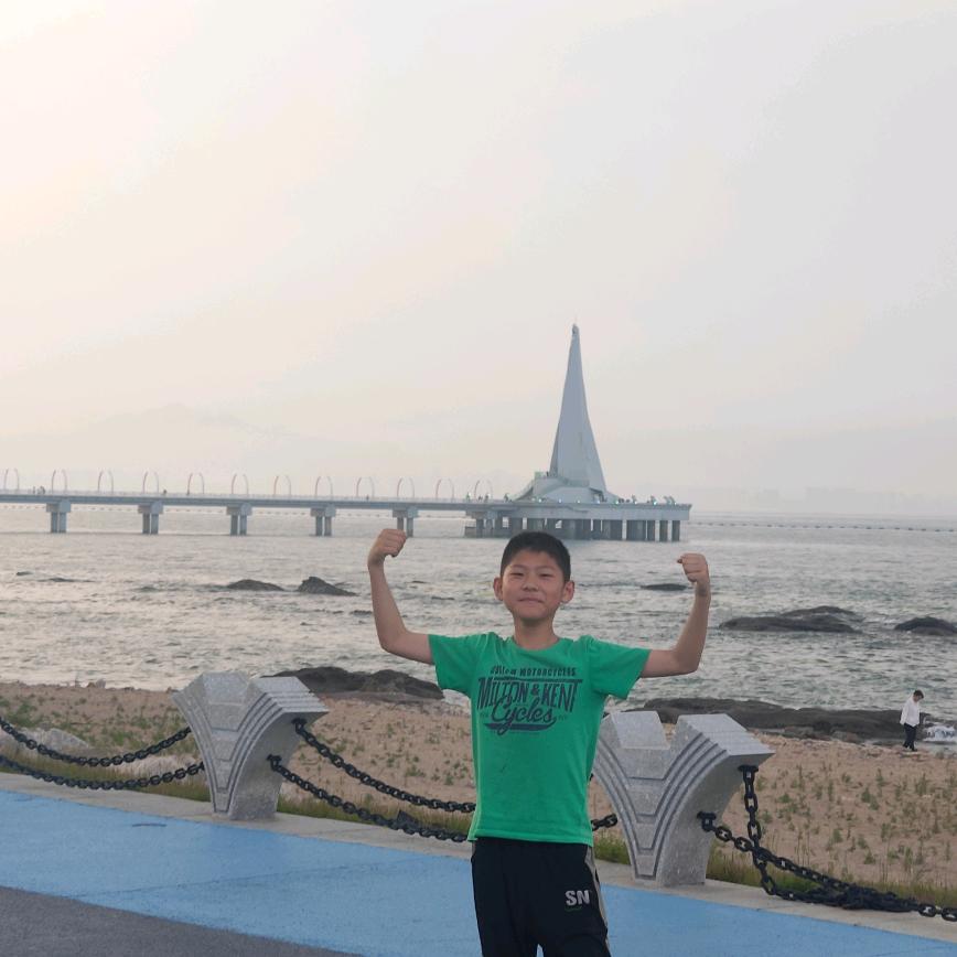 八零代悍妻黎漾头像