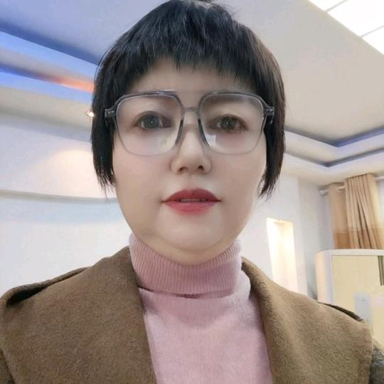 七飞姐，晚上8点20开播🎤