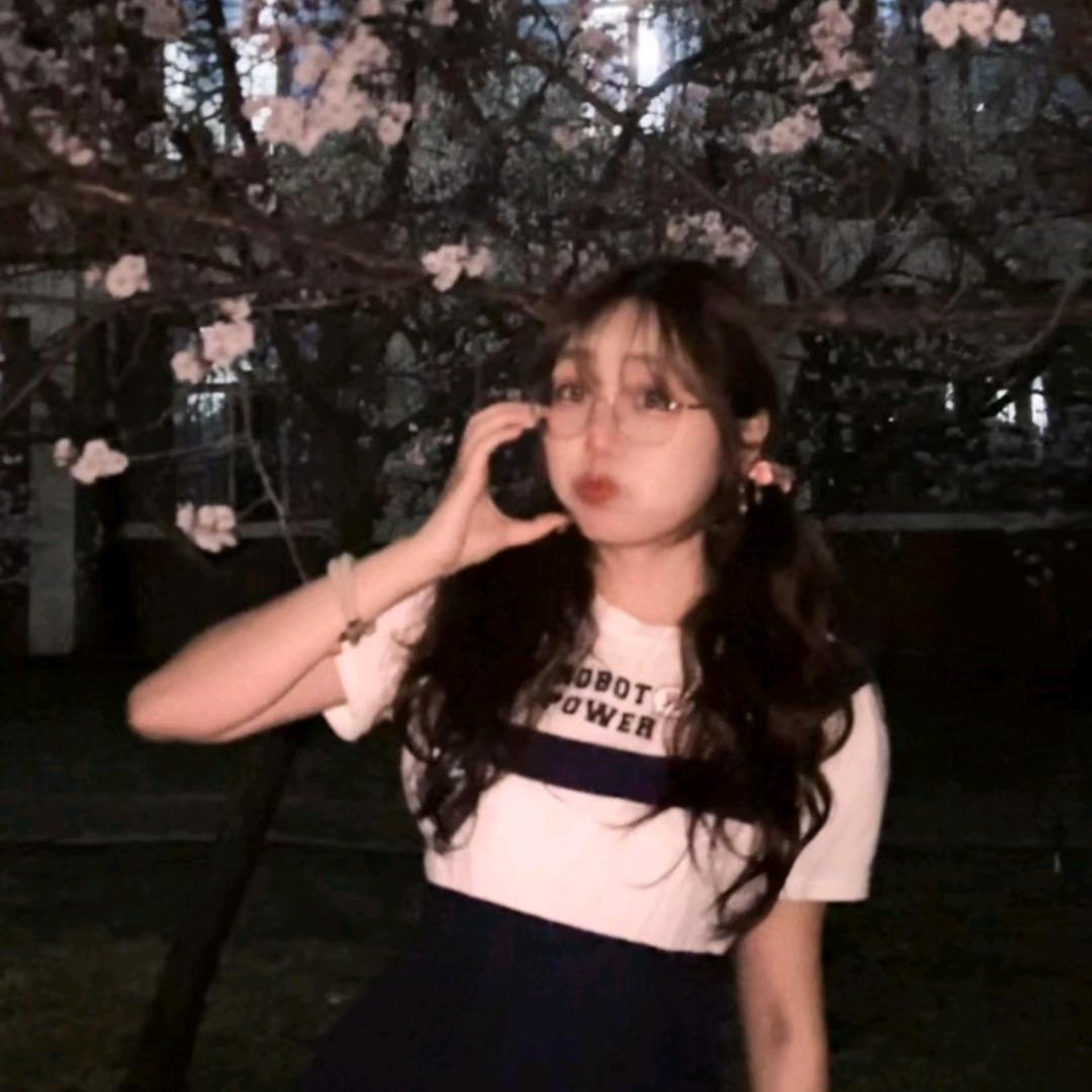 沈小伊