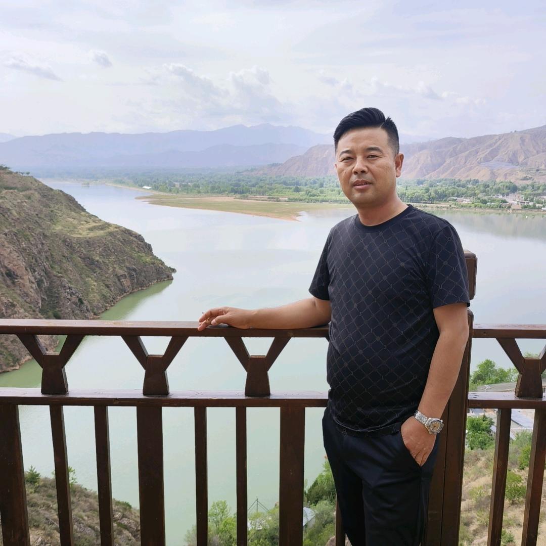 金润科教张光春