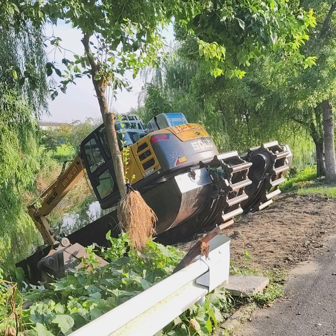 挖机小哥(｡･ω･｡)ﾉ♡