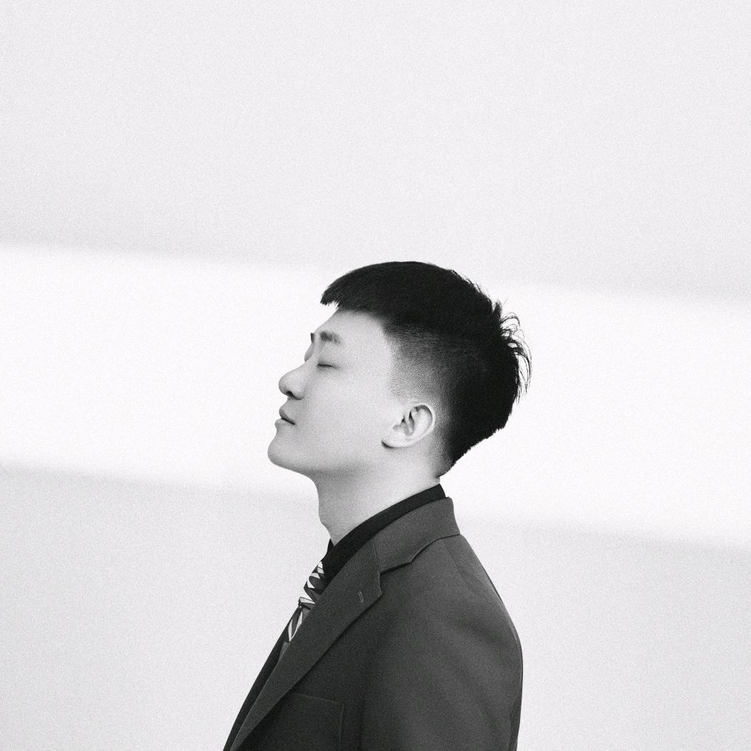 ชูกวน國凱  |  Mr.Cheng