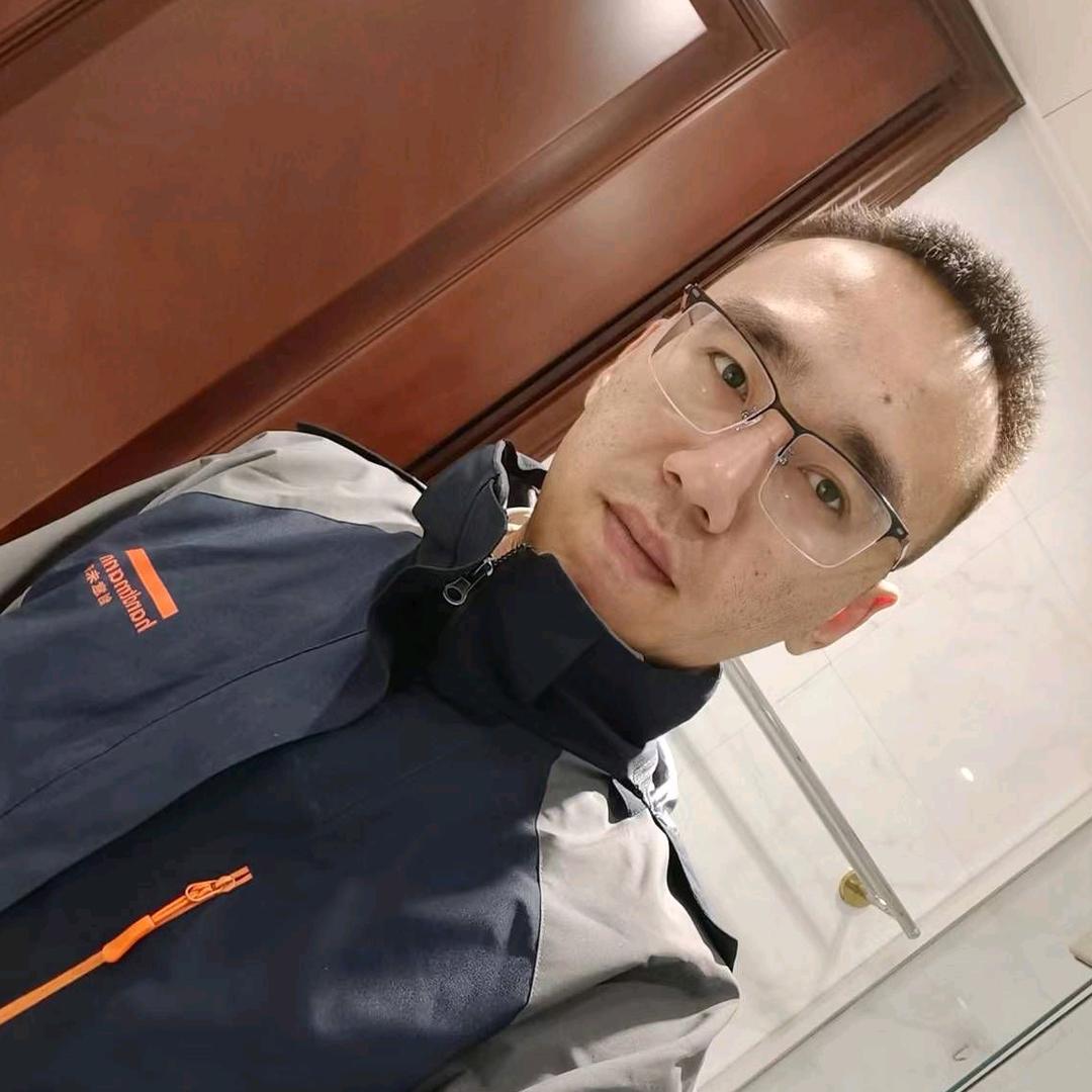 努力奔跑的中登