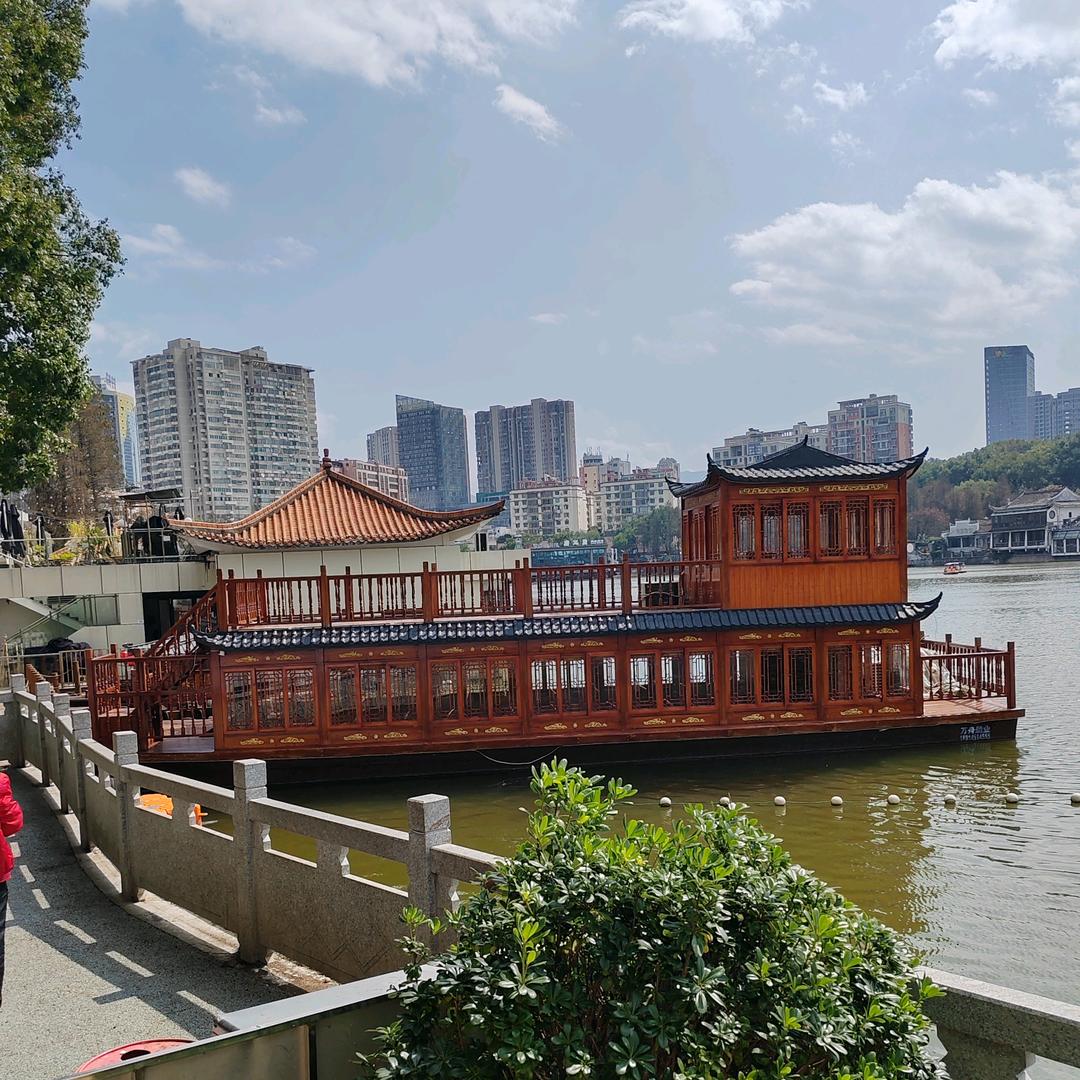 珍惜时光阿华