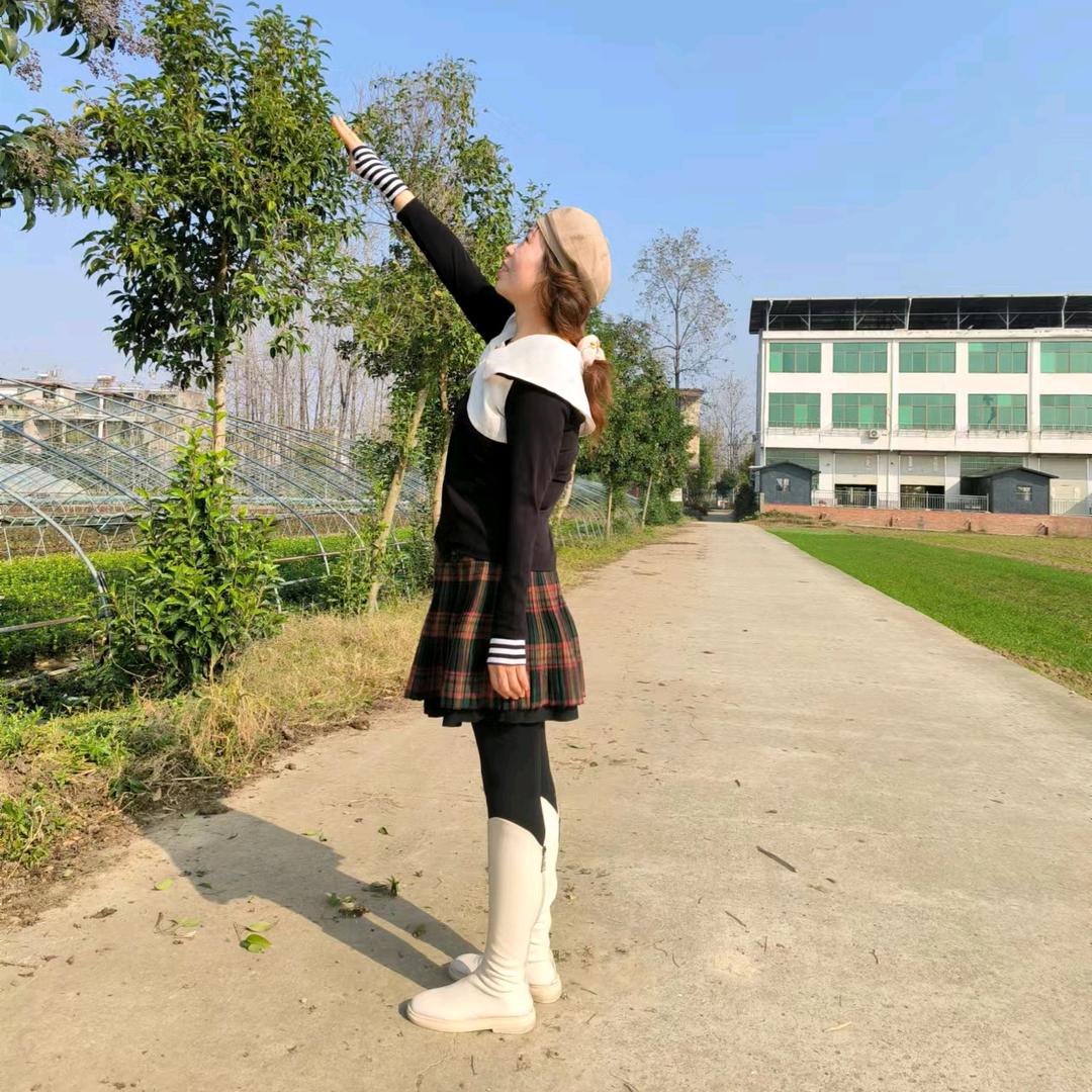 叶落无声๑•́₃•̀๑