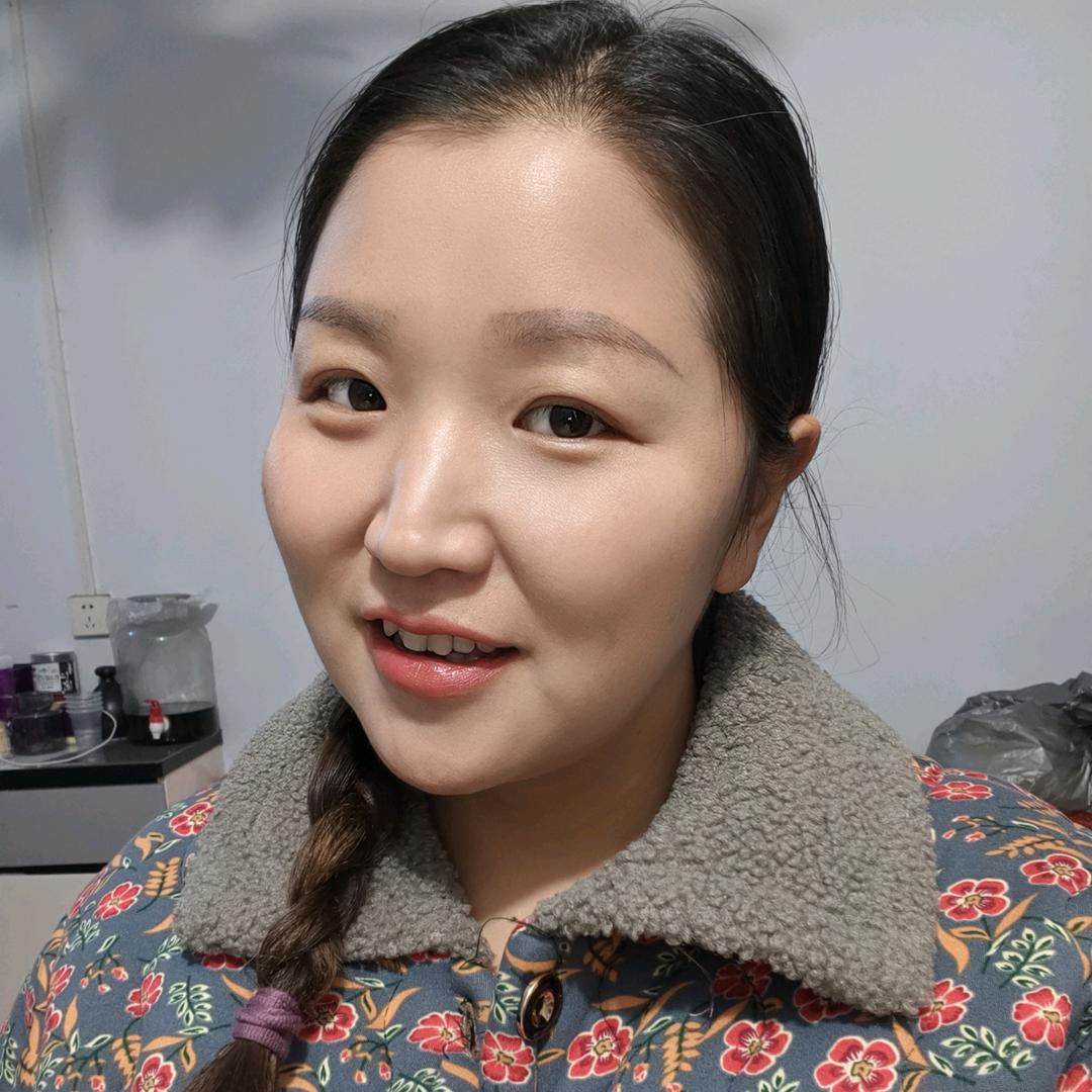 王艳（巴东烟酒茶土特产）