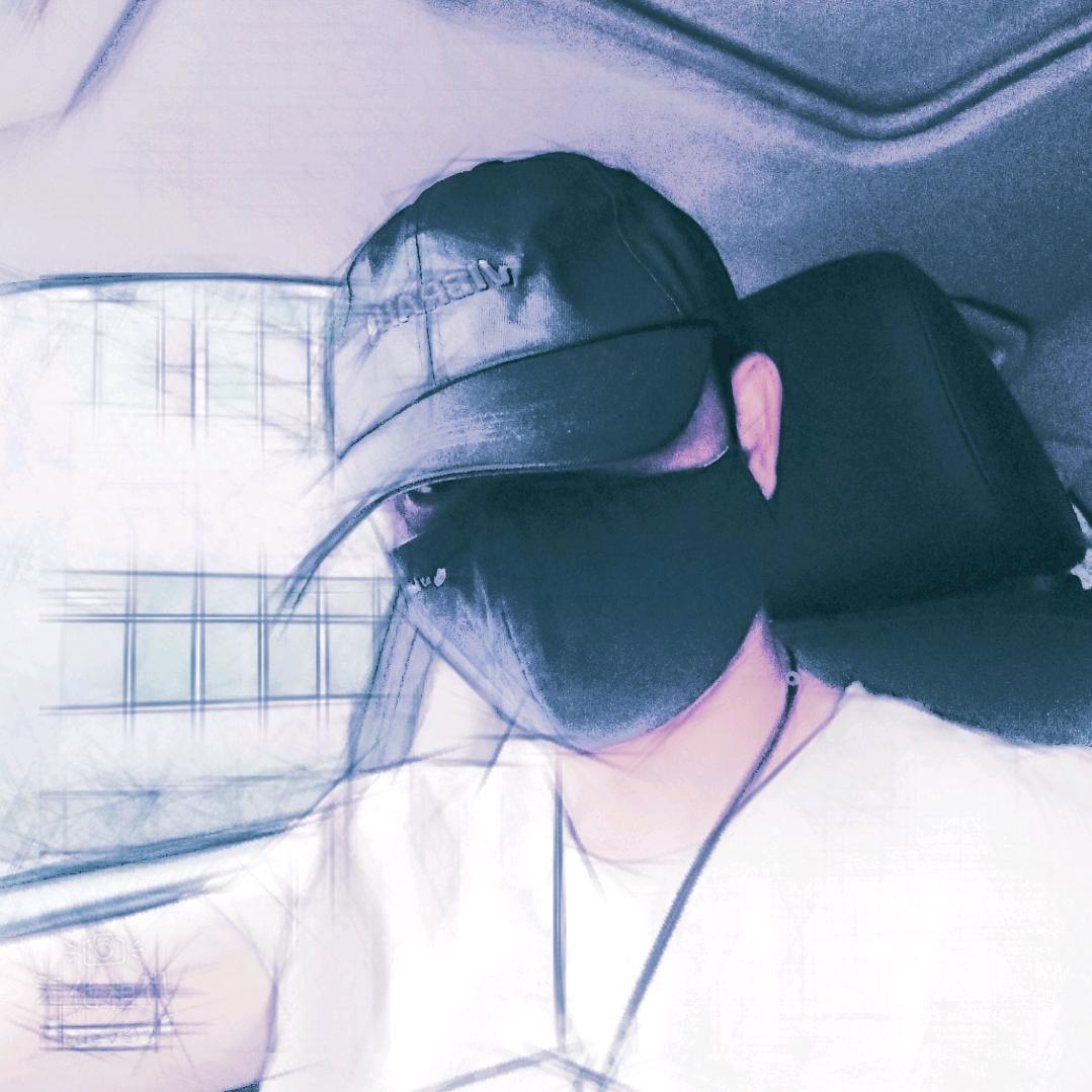 い啃骨头的老狗
