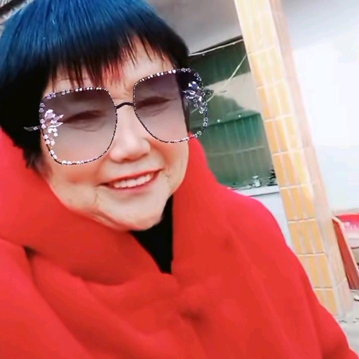 快乐老太婆